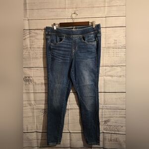Torrid Feel the fit pull on stretch jeans size 00R plus skinny jeans